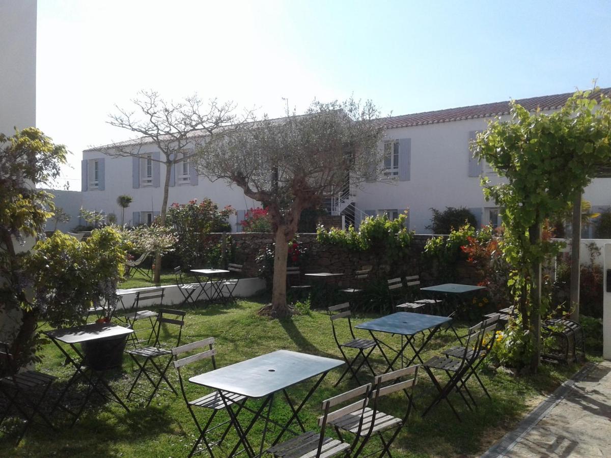 Hotel L'Escale A L'Ile D'Yeu Exterior photo